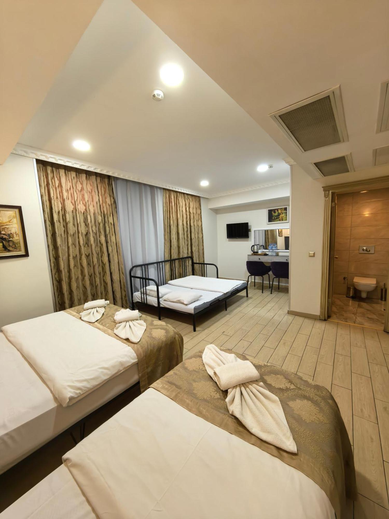 Apple Tree Hotel Provincia di Provincia di Istanbul Esterno foto